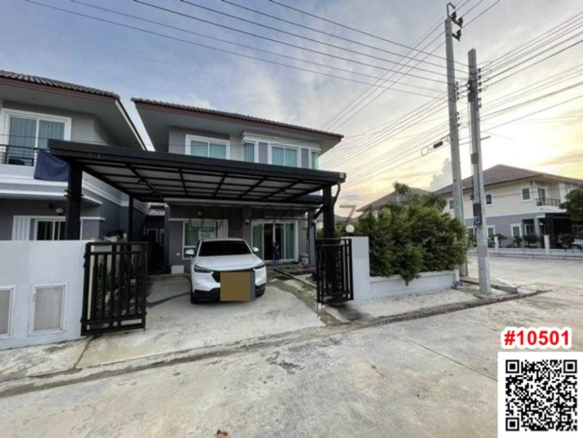 For RentHouseMin Buri, Romklao : For rent, semi-detached house, Nonthawee Ville Village 7, Nong Chok, house on the edge of the main road.