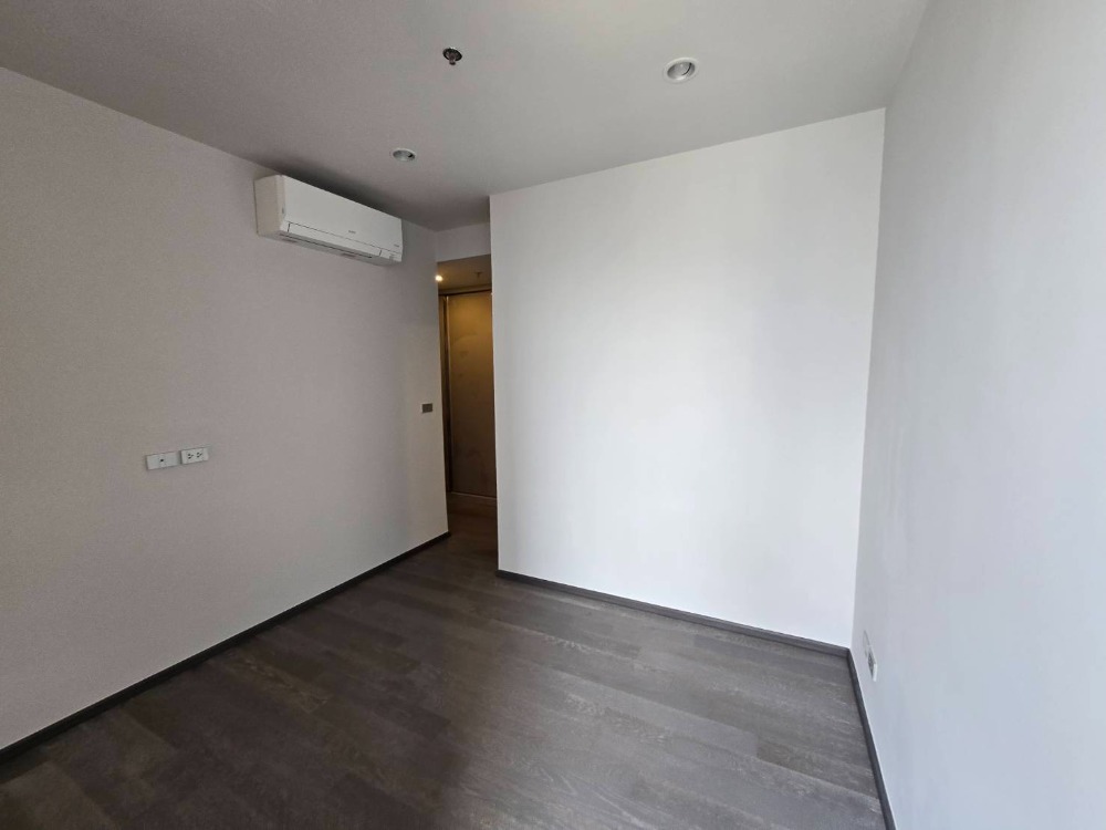 ขายคอนโดคลองเตย กล้วยน้ำไท : ด่วน 3br. CoCo PARC 100.55 sq.m. วิวสวยสุดๆ ห้องสุดท้าย พร้อม on top ส่วนกลางฟรี 5 ปี เพียง 25.xxmb. โทร 0957615782