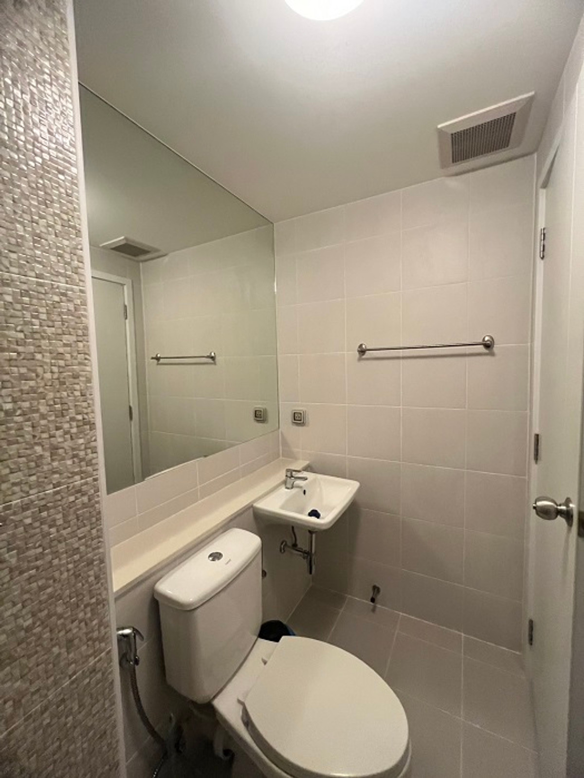 ให้เช่าคอนโดปิ่นเกล้า จรัญสนิทวงศ์ : 💖💖ปล่อยเช่าคอนโด Plum Condo Pinklao Station /1 ห้องนอน ราคา 12,000  บาท /สนใจสอบถามได้นะคะ Line ID = atfirm2010💖💖 