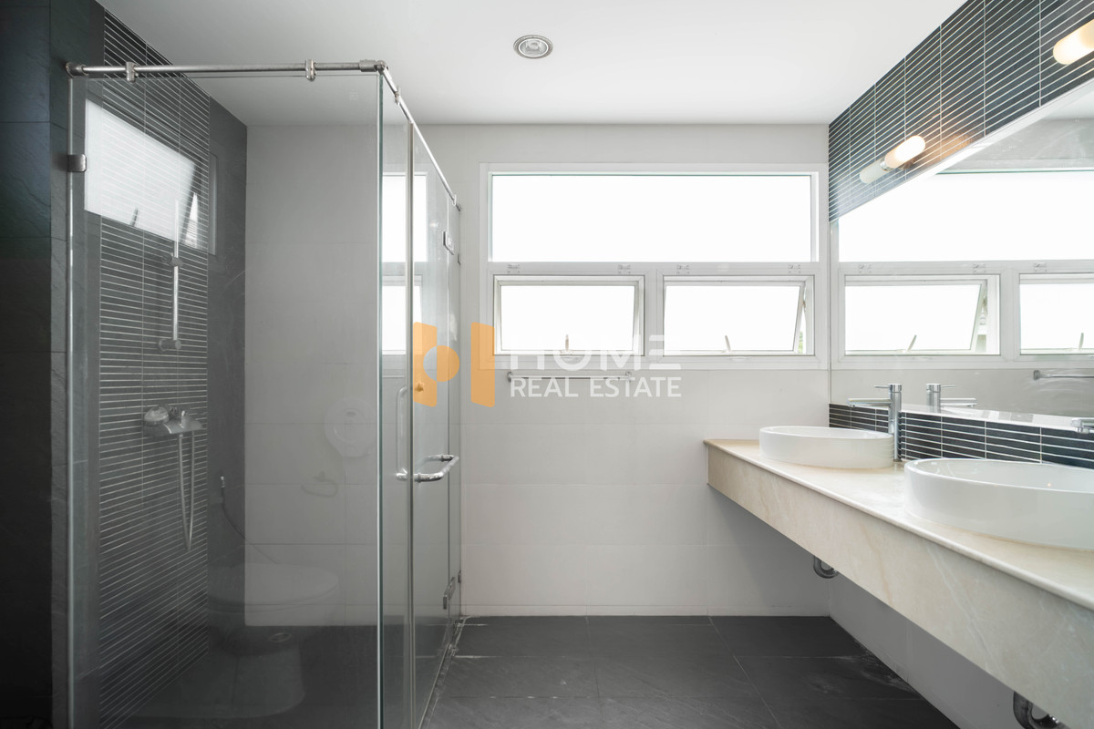 ขายบ้านรามคำแหง หัวหมาก : Rare Unit ❤️‍🔥✨ บ้านหรู พร้อมสระส่วนตัว | หมู่บ้านธารารมณ์ รามคำแหง ซอย 9 | PALM442