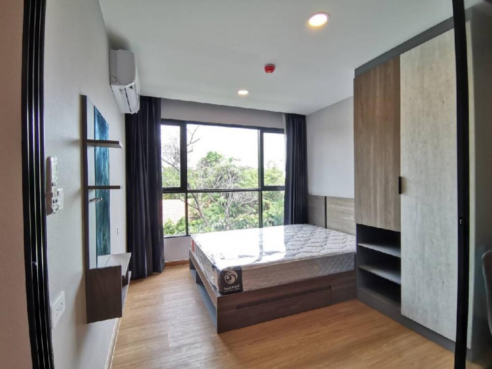 For RentCondoSamut Prakan,Samrong : For rent: The Cube Loft Srinakarin-Theparak, beautiful room, morning sun, fully furnished, ready to move in.