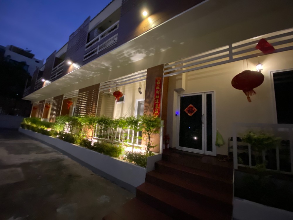 ให้เช่ากิจการโรงแรม & กิจการอพาร์ตเมนต์ลาดพร้าว เซ็นทรัลลาดพร้าว : ที่พักอาศัยรวม พหลโยธิน 24