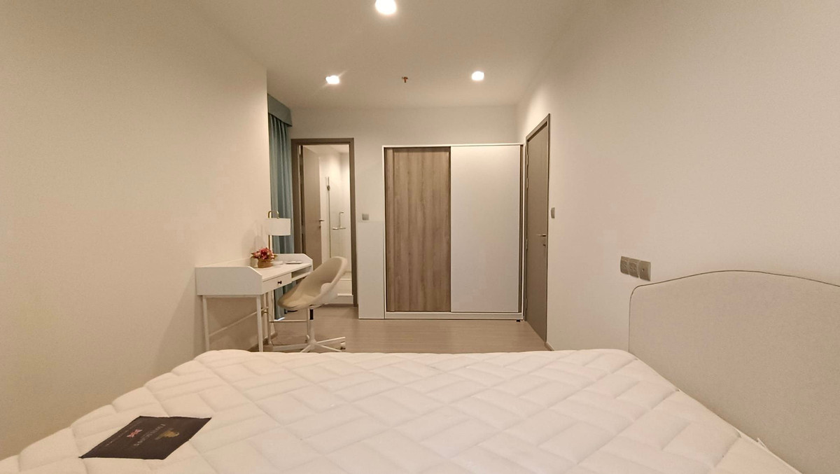 For RentCondoRama9, Petchburi, RCA : (Available 19 Apr) Life Asoke Hype 2 Bedroom 2 Bathroom Condo for Rent Rama 9 ライフ アソークハイプ near MRT Rama 9 Bangkok