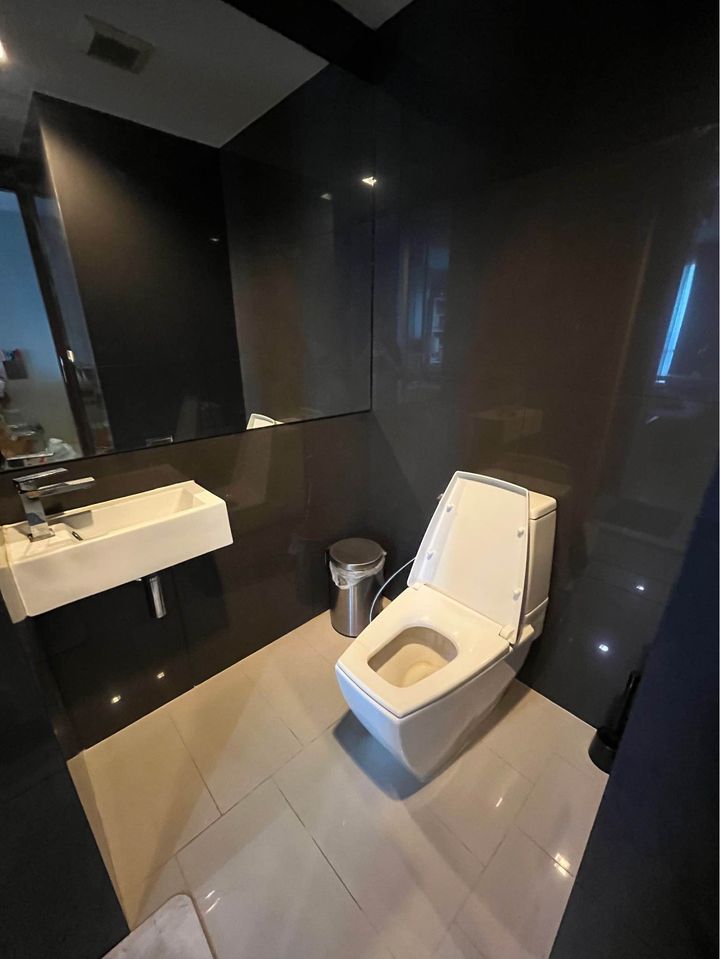 ขายคอนโดสาทร นราธิวาส : รหัสทรัพย์ JIEW1030 ขาย Rhythm Sathorn