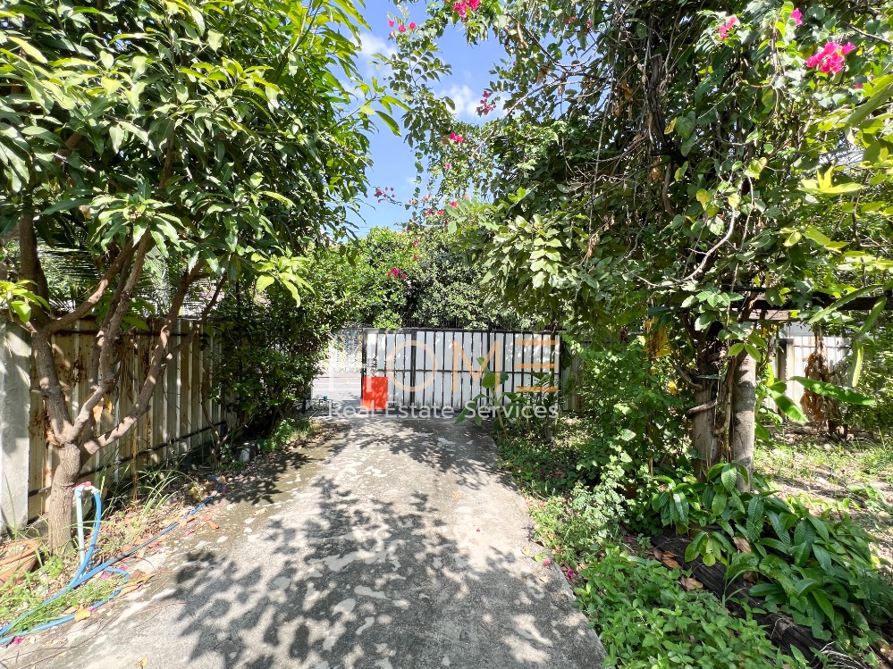 ขายที่ดินอ่อนนุช อุดมสุข : ที่ดินพร้อมสิ่งปลูกสร้าง ปุณณวิถี 20 / 136 ตารางวา (ขาย), Land with Building Punnawithi 20 / 544 Square Metre (FOR SALE) NONT002 