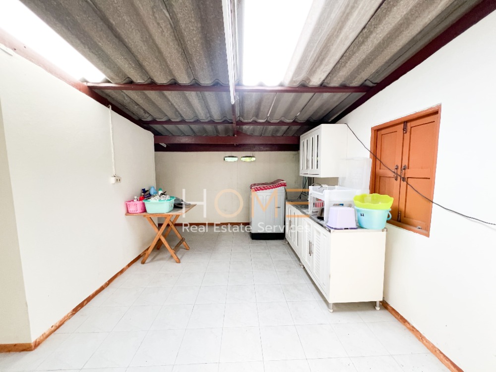 ขายที่ดินอ่อนนุช อุดมสุข : ที่ดินพร้อมสิ่งปลูกสร้าง ปุณณวิถี 20 / 136 ตารางวา (ขาย), Land with Building Punnawithi 20 / 544 Square Metre (FOR SALE) NONT002 