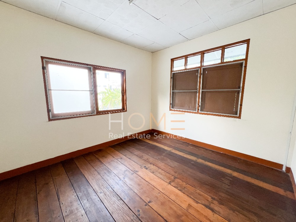 ขายที่ดินอ่อนนุช อุดมสุข : ที่ดินพร้อมสิ่งปลูกสร้าง ปุณณวิถี 20 / 136 ตารางวา (ขาย), Land with Building Punnawithi 20 / 544 Square Metre (FOR SALE) NONT002 