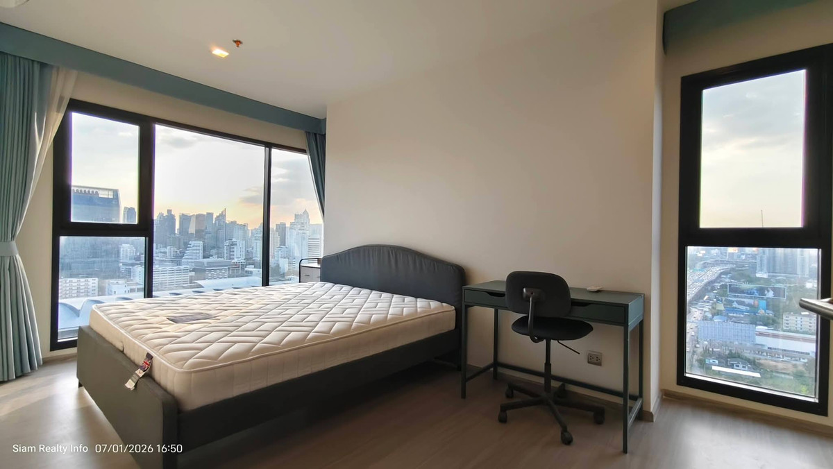 For RentCondoRama9, Petchburi, RCA : (Available 19 Apr) Life Asoke Hype 2 Bedroom 2 Bathroom Condo for Rent Rama 9 ライフ アソークハイプ near MRT Rama 9 Bangkok