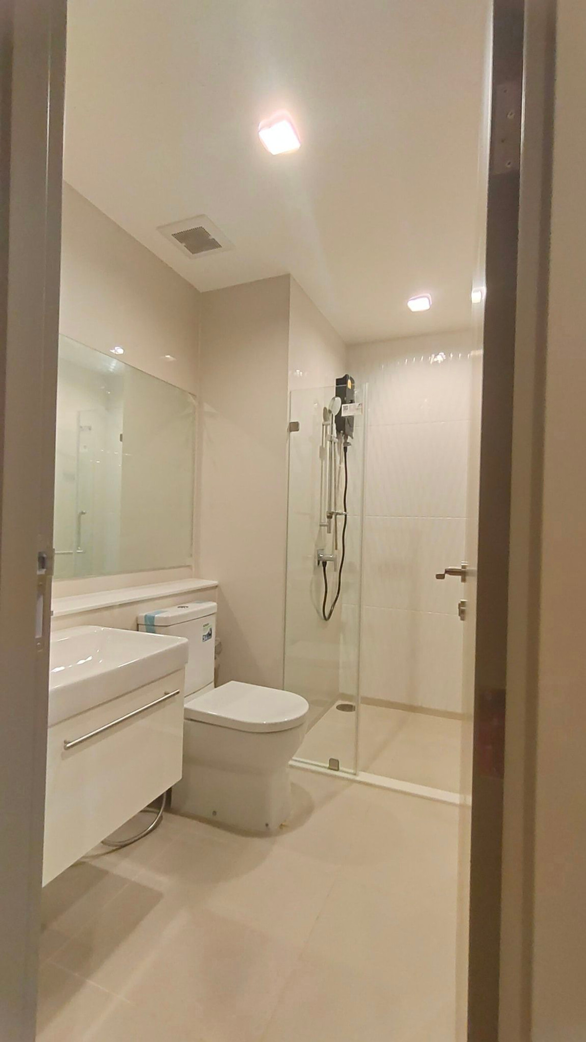 For RentCondoRama9, Petchburi, RCA : (Short term) LIFE ASOKE HYPE 2 Bedrooms Condo Rama 9 for rent 🌸near MRT Rama 9