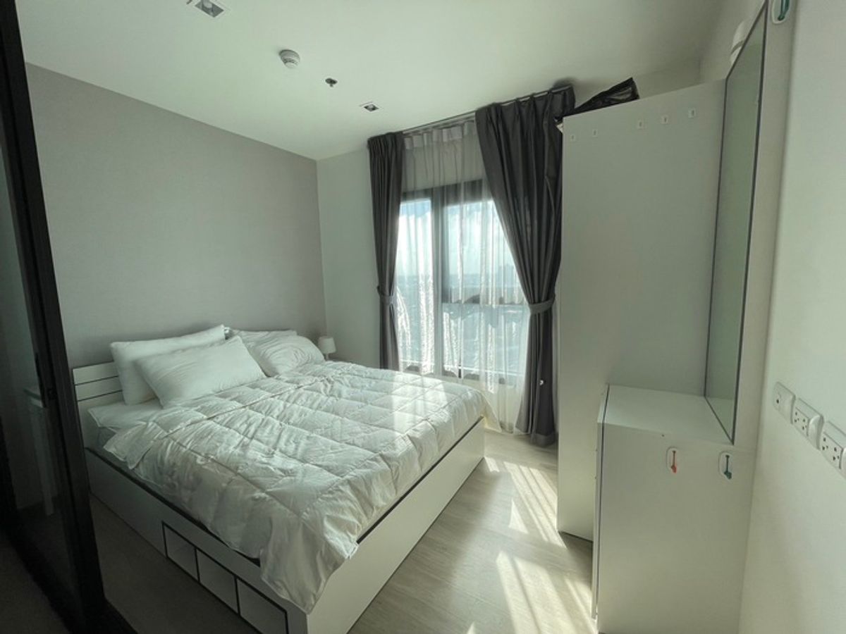 For SaleCondoBang kae, Phetkasem : 💥Code TBPS140176💥 📢📢Cheap sale with tenant The Base Phetkasem (1 Bed 25 sq m./2.59 million) complete + laundry, 26th floor, near MRT/BTS/shopping mall 📞 087-4496994 First