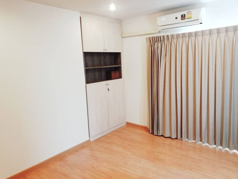 ให้เช่าคอนโดบางซื่อ วงศ์สว่าง เตาปูน : ให้เช่า เดอะ พาร์คแลนด์ รัชดา-วงศ์สว่าง เลขที่ 1305/673 (3111)