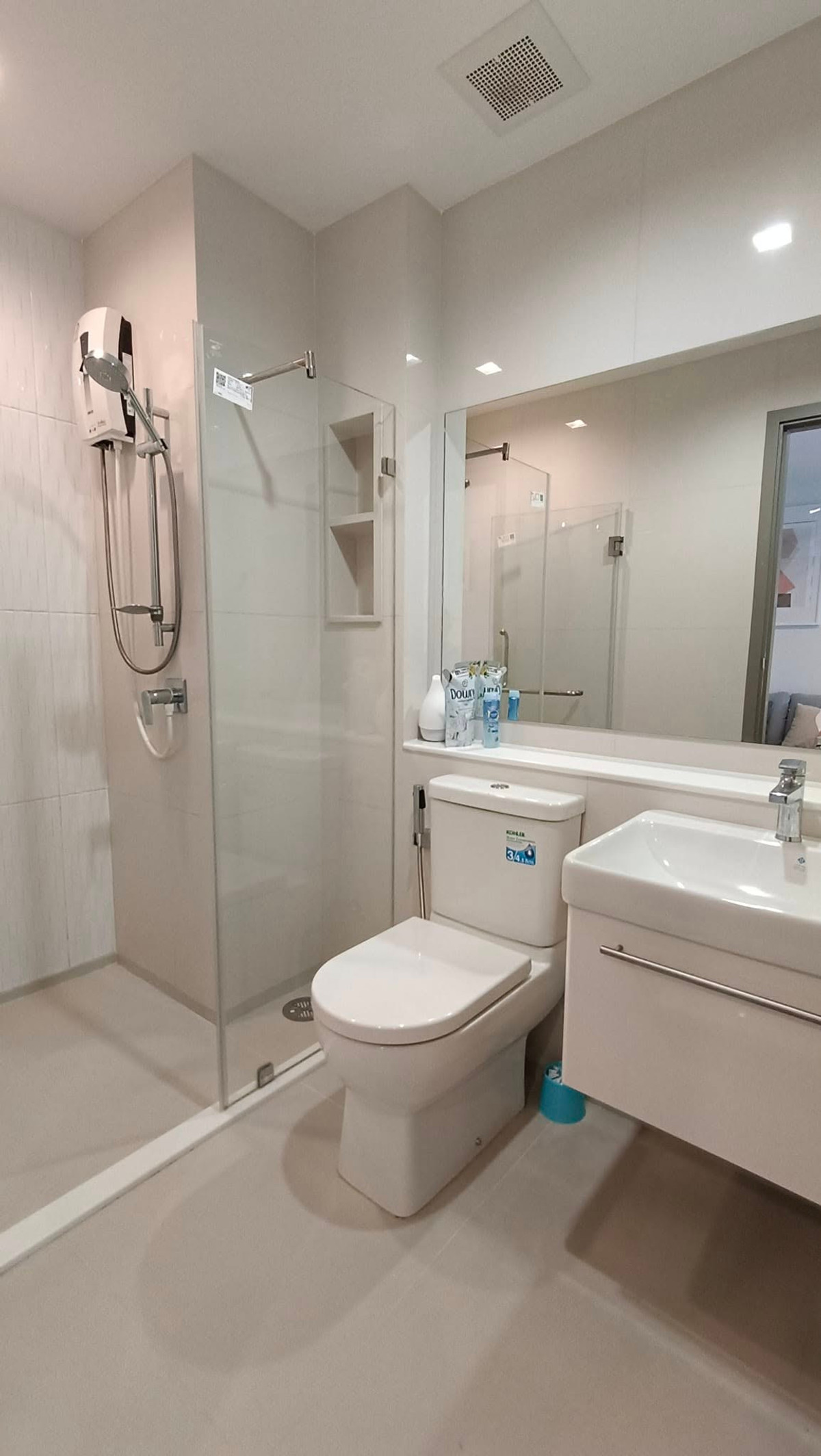 ให้เช่าคอนโดพระราม 9 เพชรบุรีตัดใหม่ RCA : ให้เช่า Life Asoke Hype คอนโด🌻ไลฟ์ อโศก ไฮป์ คอนโดพระราม 9 ใกล้ MRT