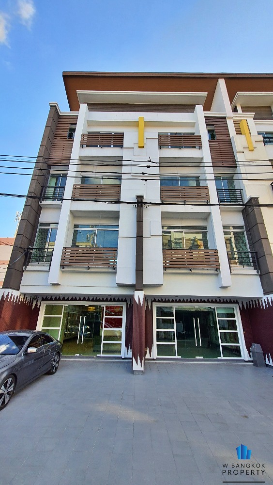 For SaleHome OfficeChokchai 4, Ladprao 71, Ladprao 48, : Sell Home Office Project “BIZTOWN Lat Phrao