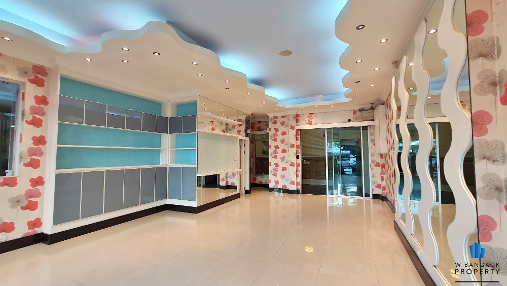 For SaleHome OfficeChokchai 4, Ladprao 71, Ladprao 48, : Sell Home Office Project “BIZTOWN Lat Phrao