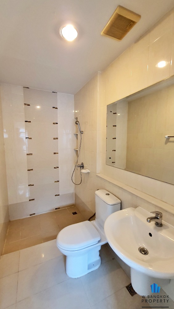 For SaleHome OfficeChokchai 4, Ladprao 71, Ladprao 48, : Sell Home Office Project “BIZTOWN Lat Phrao