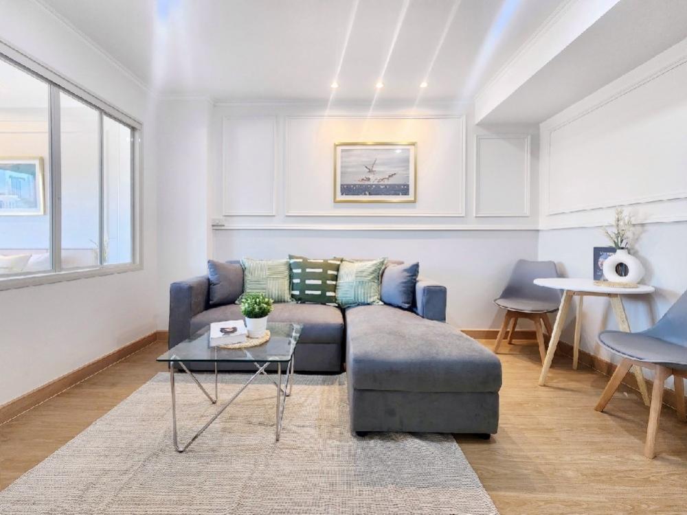 For SaleCondoRatchadapisek, Huaikwang, Suttisan : Cheaper than renting Lumpini Cultural Center near the BTS, so installments start at only 9000.