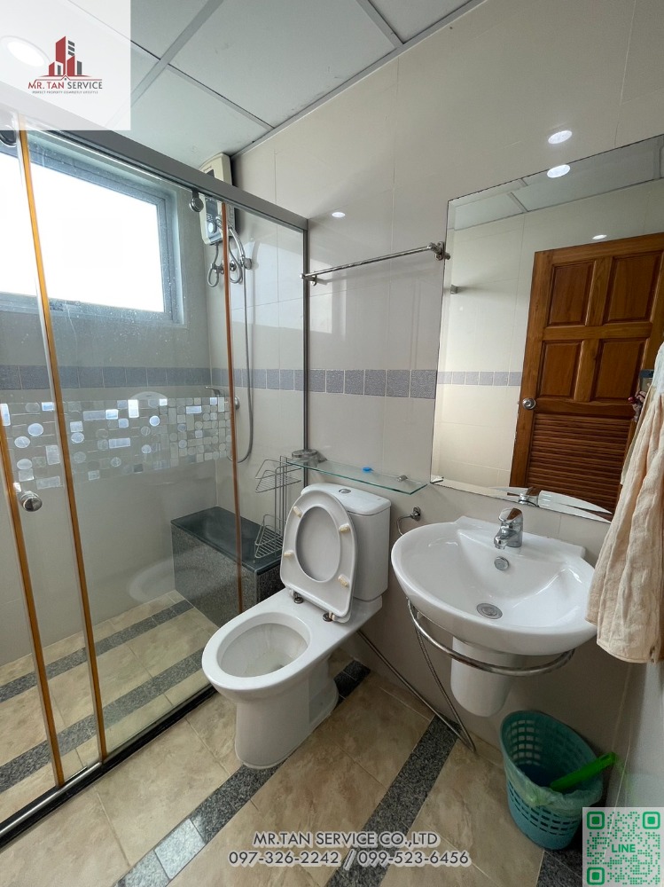 ขายคอนโดพัฒนาการ ศรีนครินทร์ : ขายคอนโด ศุภาลัยปาร์ค ศรีนครินทร์ เพ็นเฮ้า PH เฟอร์นิเจอร์ครบ พร้อมเข้าอยู่ ติดรถไฟฟ้า