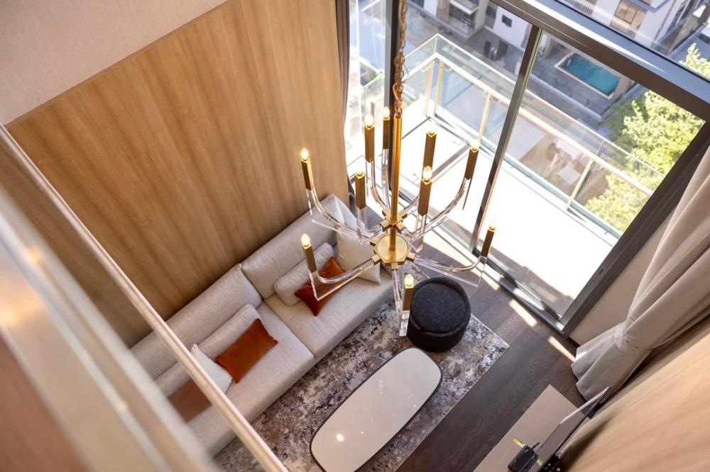 ให้เช่าคอนโดสุขุมวิท อโศก ทองหล่อ : Rental : Laviq Sukhumvit 57 , Duplex 2 Bed 2 Bath , 98 S.qm , 11-12 Floor