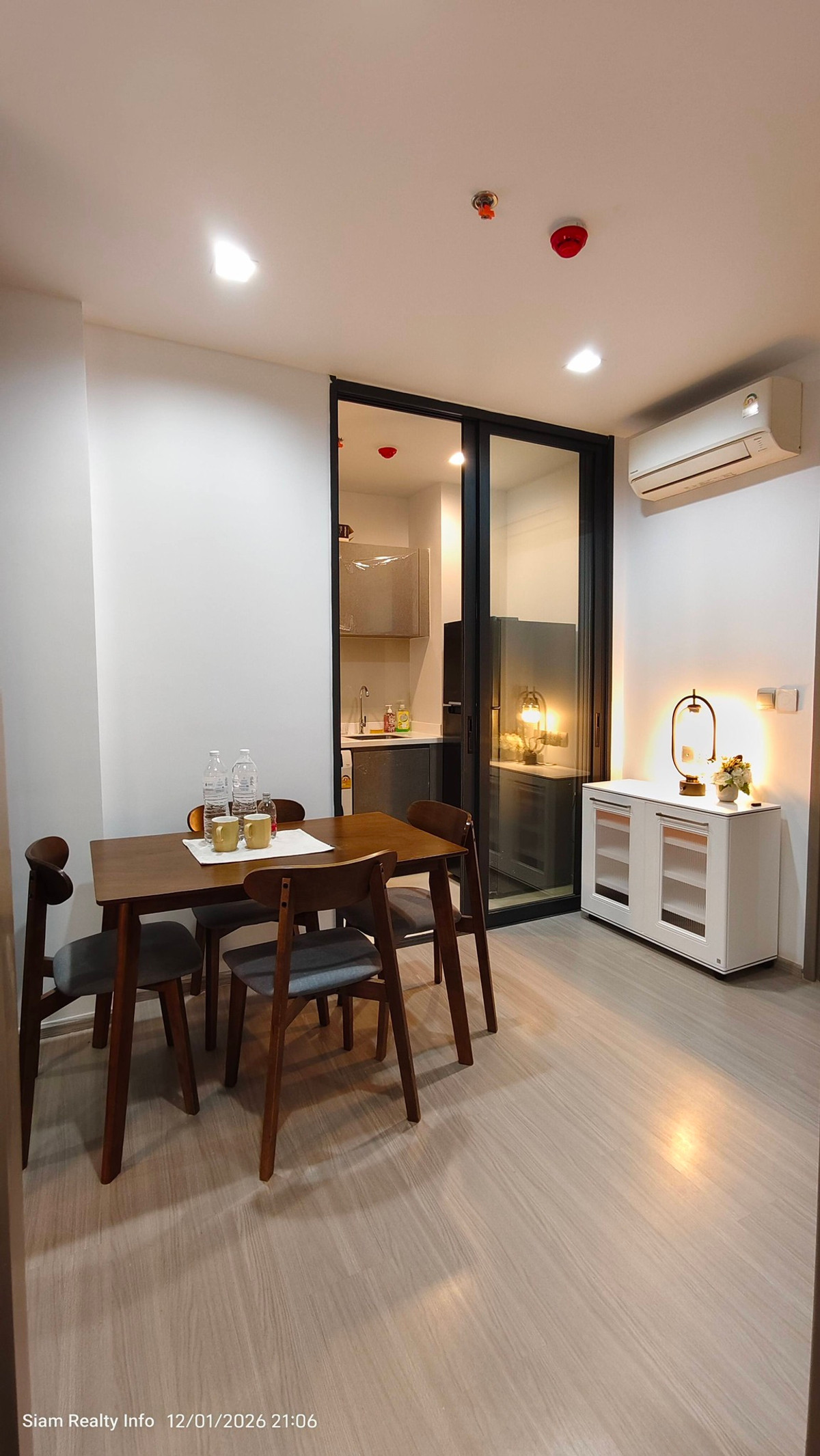 ให้เช่าคอนโดพระราม 9 เพชรบุรีตัดใหม่ RCA : LIFE ASOKE HYPE 2 ห้องนอน คอนโดพระราม 9 ให้เช่า🌸ใกล้ MRT พระราม 9 ไลฟ์อโศกไฮป์ 