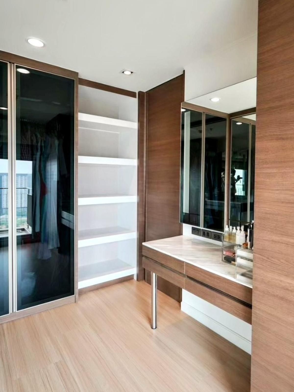 For SaleCondoRama3 (Riverside),Satupadit : For Sale Condo , Lumpini Park Riverside Rama 3 , Bang Phong Phang , Yannawa , Bangkok ,   CX-98900