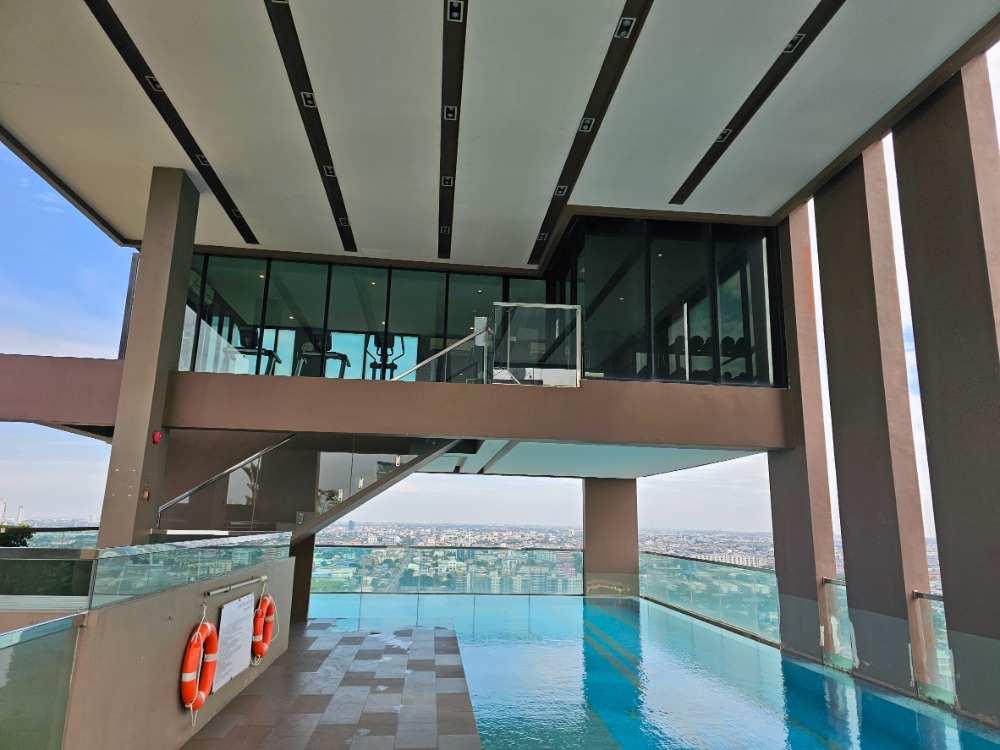 ขายคอนโดบางนา แบริ่ง ลาซาล : ขายคอนโด เดอะ แกลอรี่ แบริ่ง (ซอยแบริ่ง6) เพียง 650 เมตร จาก BTS สถานีแบริ่ง