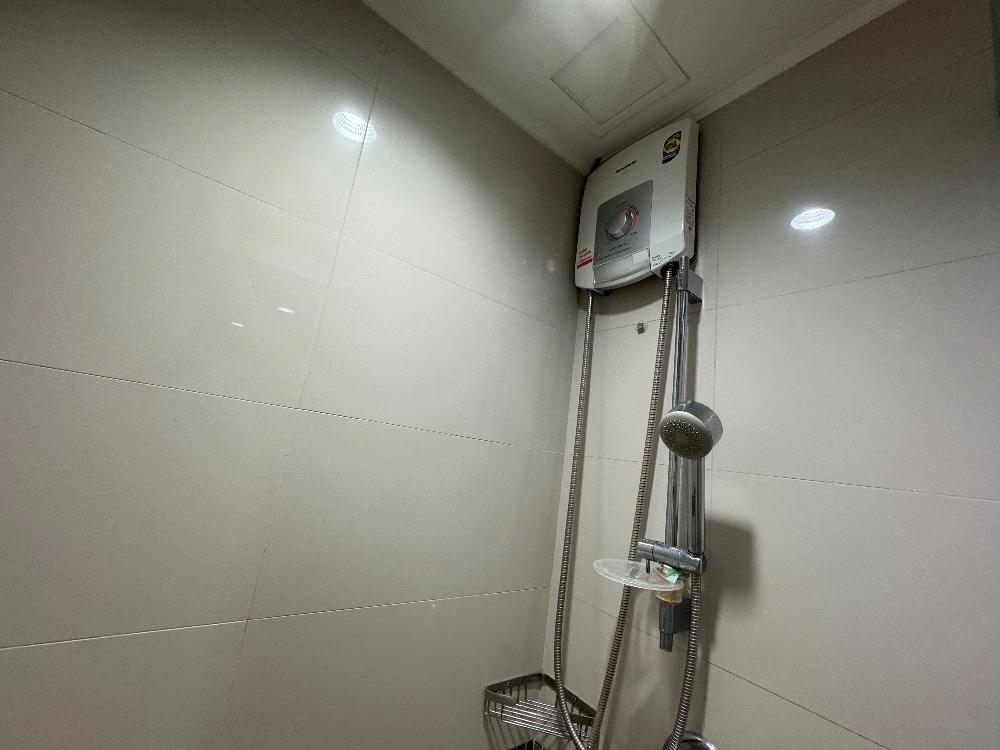 For SaleCondoRama3 (Riverside),Satupadit : Urgent sale / for rent 103 sq m (3 bedrooms) / Lumpini Park Riverside Rama 3