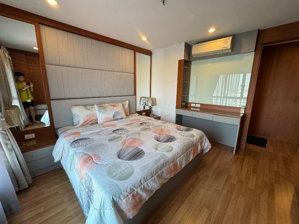 For SaleCondoRama3 (Riverside),Satupadit : Urgent sale / for rent 103 sq m (3 bedrooms) / Lumpini Park Riverside Rama 3