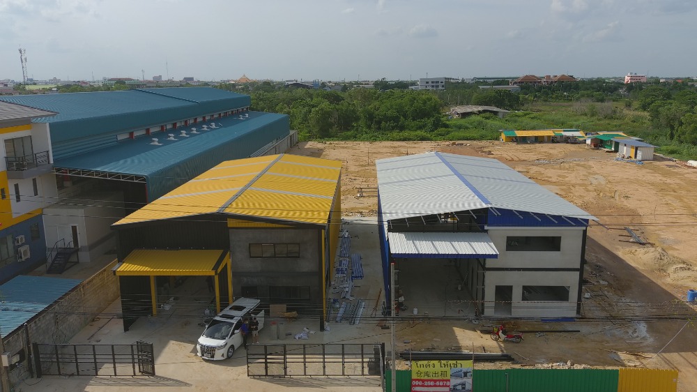 ให้เช่าโกดังปทุมธานี รังสิต ธรรมศาสตร์ : ด่วนๆๆ ให้เช่าโกดัง-ออฟฟิศ สไตล์modern มีพื้นที่จอดรถ โหลดตู้คอนเนอร์ได้สบายๆ ใกล้ตลาดไท ติดถนนกว้างๆ ซอยไอยรา5