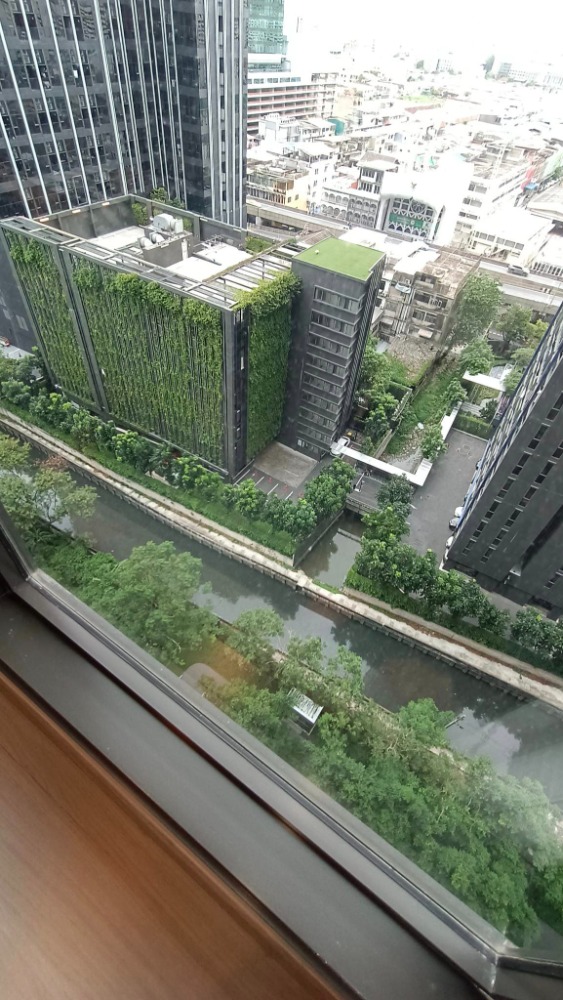 ให้เช่าคอนโดพระราม 9 เพชรบุรีตัดใหม่ RCA : ไลฟ์ อโศก พระราม 9 Life Asoke Rama9 คอนโดพระราม 9 🌸ให้เช่า ใกล้ MRT พระราม 9 กรุงเทพ