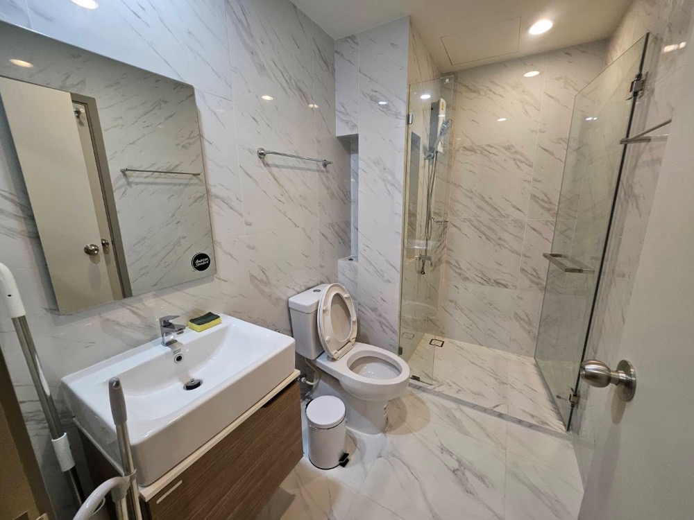 ให้เช่าคอนโดบางนา แบริ่ง ลาซาล : ให้เช่าคอนโด Ideo mobi sukhumvit eastpoint คอนโดแต่งครบพร้อมเข้าอยู่ใกล้รถไฟฟ้าBTSบางนาเพียง250เมตรเท่านั้น!!