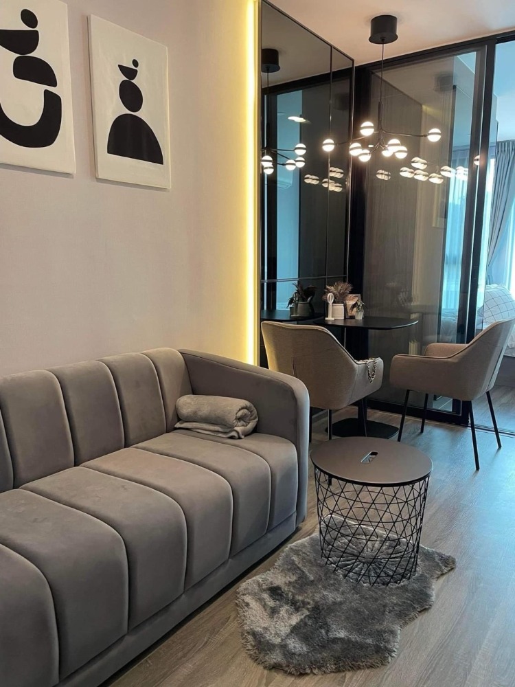 For RentCondoRatchadapisek, Huaikwang, Suttisan : ★ The Origin Ratcha-Ladprao ★ 27 sq m., 4th floor (1 bedroom, 1 bathroom), ★ near MRT Ladprao ★ near Suan Lum Night Bazaar, Big C Ladprao ★ Many amenities ★ Complete electrical appliances