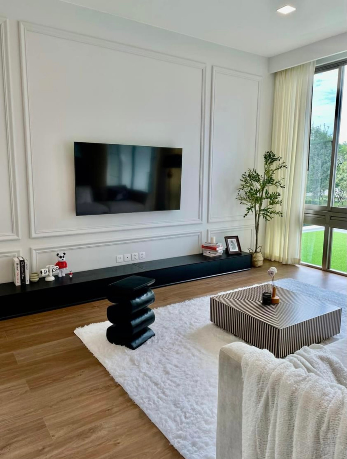 ให้เช่าบ้านพัฒนาการ ศรีนครินทร์ : ให้เช่าบ้านเดี่ยว วีเว่ พระราม 9 ติด Wellington Collage กรุงเทพกรีฑา