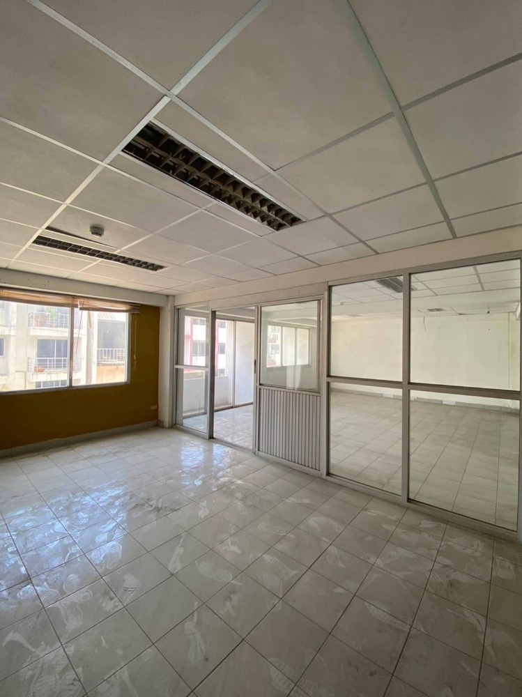 For SaleWarehousePathum Thani,Rangsit, Thammasat : Office + warehouse for sale, 3.5 floors, Nava Nakhon, Khlong Luang, Pathum Thani #Warehouse for sale #Office for sale #Nava Nakhon warehouse
