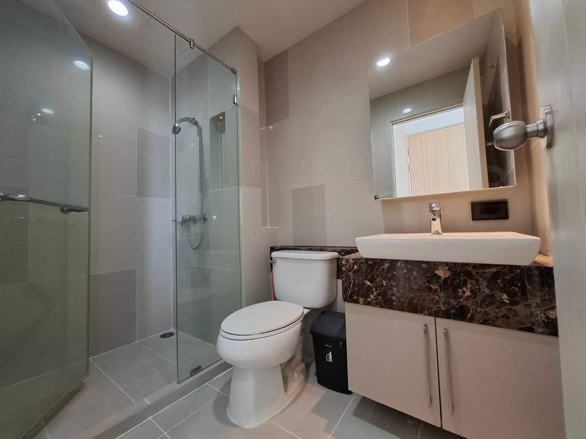 For RentCondoWongwianyai, Charoennakor : OMG710  Bright 1 Bedroom - Ready to Move 16-Mar-26 @ [ Fuse Sathorn - Taksin ]