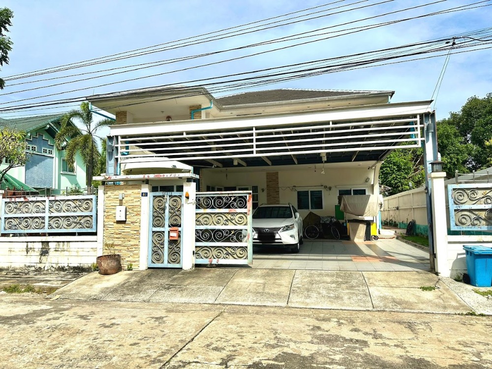 ขายบ้านลาดกระบัง สุวรรณภูมิ : ขายบ้านเดี่ยว บ้านสวนนครินทร์1 ศรีนครินทร์46 เนื้อที่ 102 ตร.ว. ใกล้ซีคอนสแควร์ ใกล้รถไฟฟ้าสวนหลวง  
