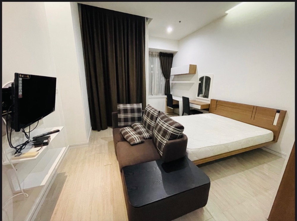 ให้เช่าคอนโดพระราม 9 เพชรบุรีตัดใหม่ RCA : for rent Tc green rama 9 1 bed super deal🌈💫