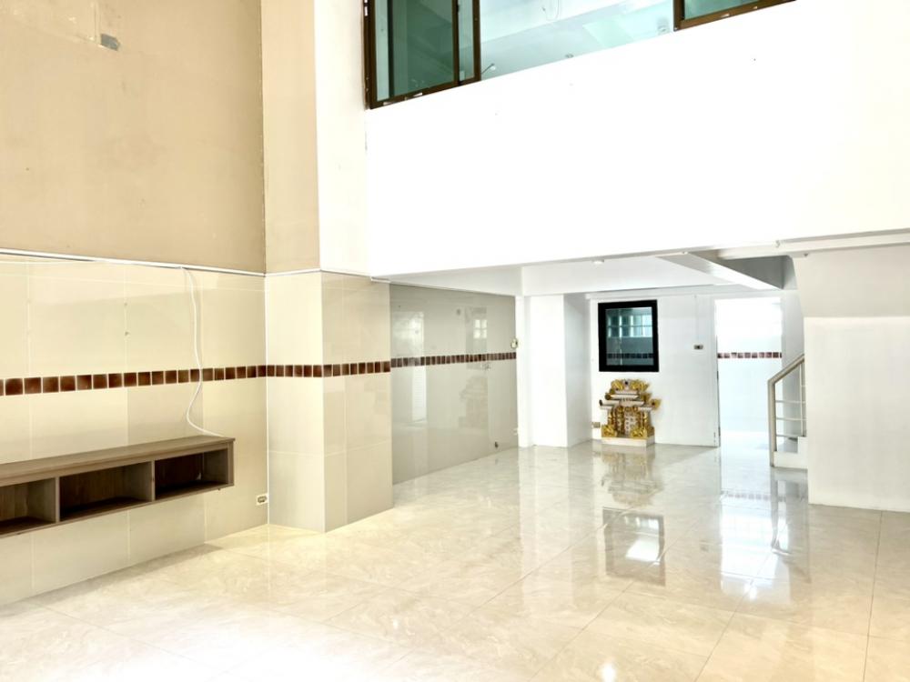 ขายอาคารพาณิชย์บางแค เพชรเกษม : ขายพร้อมผู้เช่า อาคารพาณิชย์ บางแวก ใกล้ถนนกาญจนาภิเษกเพียง 50 เมตร