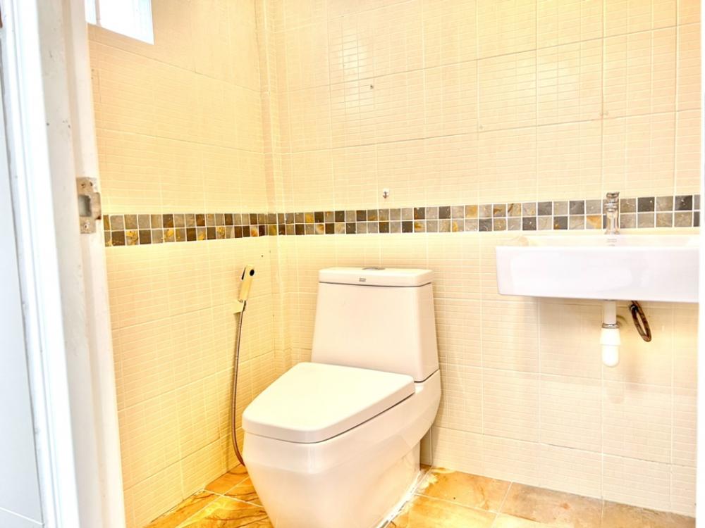 ขายอาคารพาณิชย์บางแค เพชรเกษม : ขายพร้อมผู้เช่า อาคารพาณิชย์ บางแวก ใกล้ถนนกาญจนาภิเษกเพียง 50 เมตร