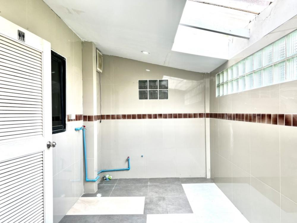 ขายอาคารพาณิชย์บางแค เพชรเกษม : ขายพร้อมผู้เช่า อาคารพาณิชย์ บางแวก ใกล้ถนนกาญจนาภิเษกเพียง 50 เมตร