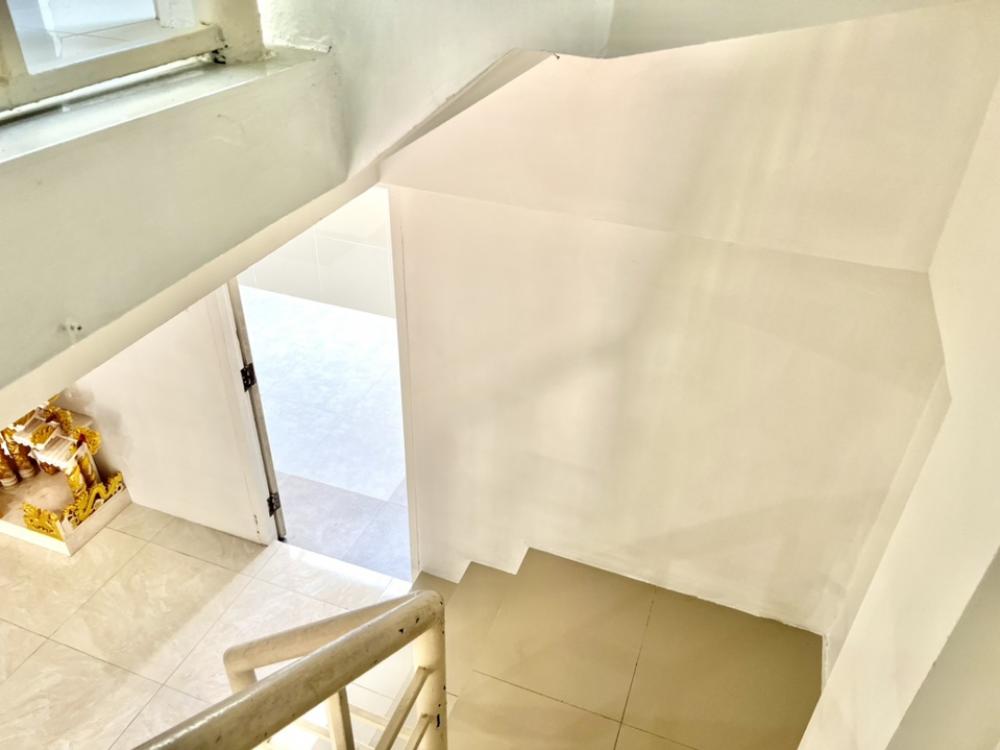 ขายอาคารพาณิชย์บางแค เพชรเกษม : ขายพร้อมผู้เช่า อาคารพาณิชย์ บางแวก ใกล้ถนนกาญจนาภิเษกเพียง 50 เมตร