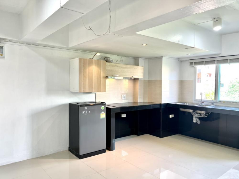 ขายอาคารพาณิชย์บางแค เพชรเกษม : ขายพร้อมผู้เช่า อาคารพาณิชย์ บางแวก ใกล้ถนนกาญจนาภิเษกเพียง 50 เมตร