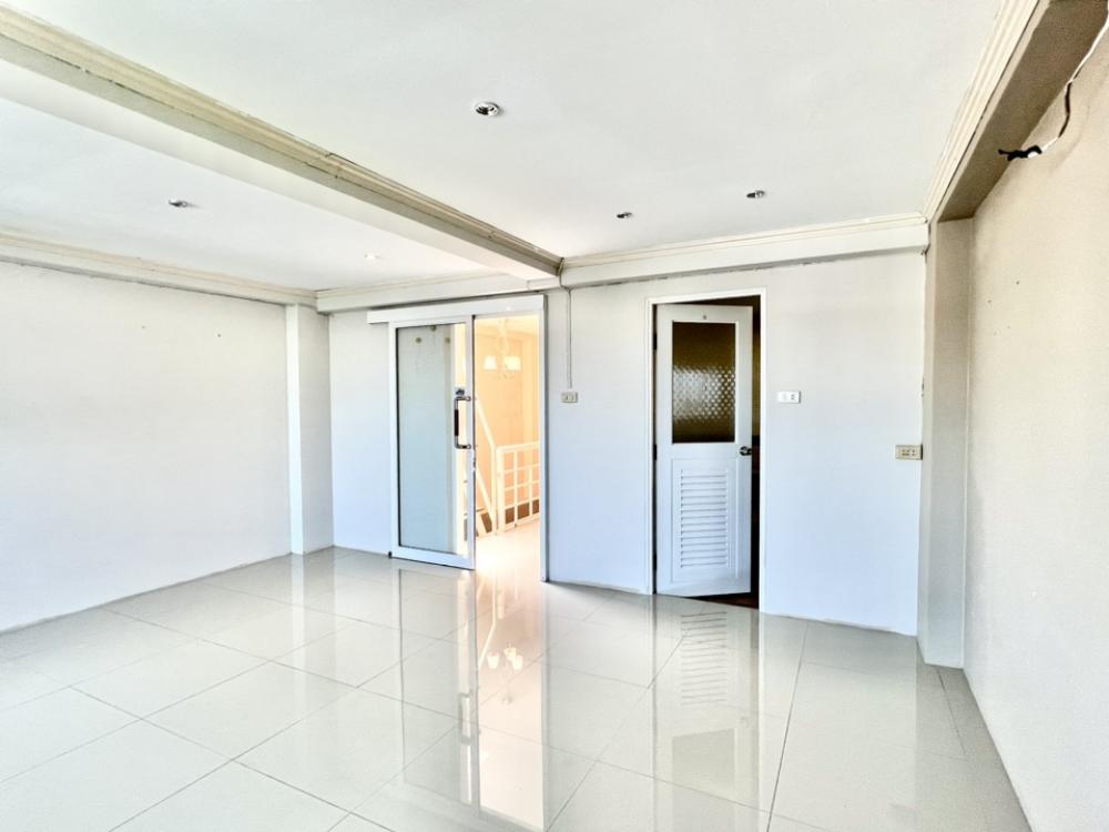 ขายอาคารพาณิชย์บางแค เพชรเกษม : ขายพร้อมผู้เช่า อาคารพาณิชย์ บางแวก ใกล้ถนนกาญจนาภิเษกเพียง 50 เมตร