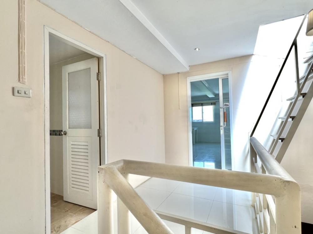 ขายอาคารพาณิชย์บางแค เพชรเกษม : ขายพร้อมผู้เช่า อาคารพาณิชย์ บางแวก ใกล้ถนนกาญจนาภิเษกเพียง 50 เมตร