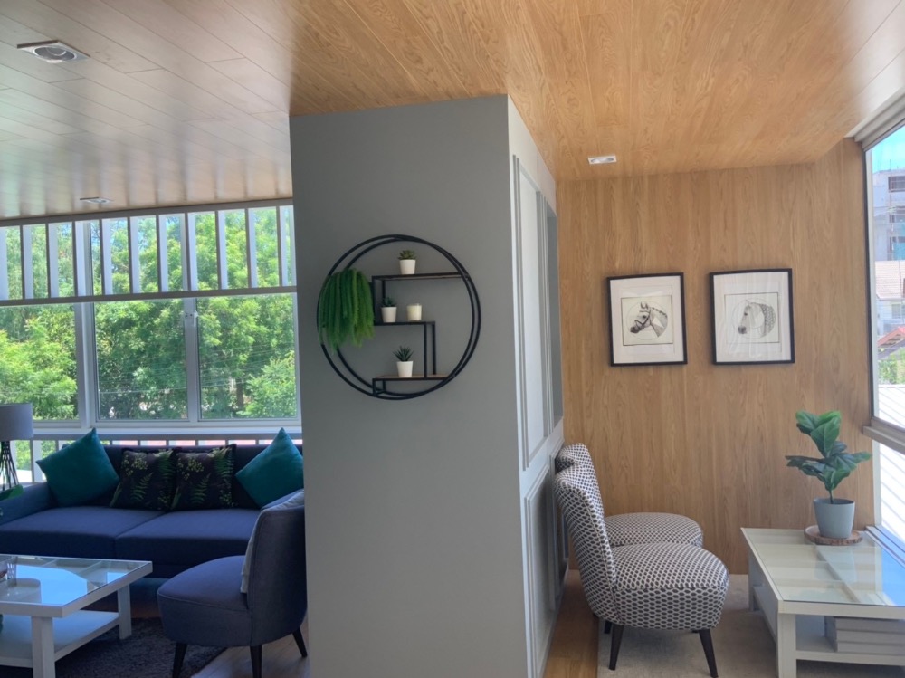 ขายคอนโดพัทยา บางแสน ชลบุรี สัตหีบ : (Owner Post) ขายคอนโด The Blue X Bangsaen พร้อมสัญญาเช่า (ค่าเช่า 10,000 บาท/เดือน) ตรงข้ามสาธิตม.บูรพา เดินลงหาดวอนได้ ค่าใช้จ่ายในการโอนกรรมสิทธิ์คนละครึ่ง