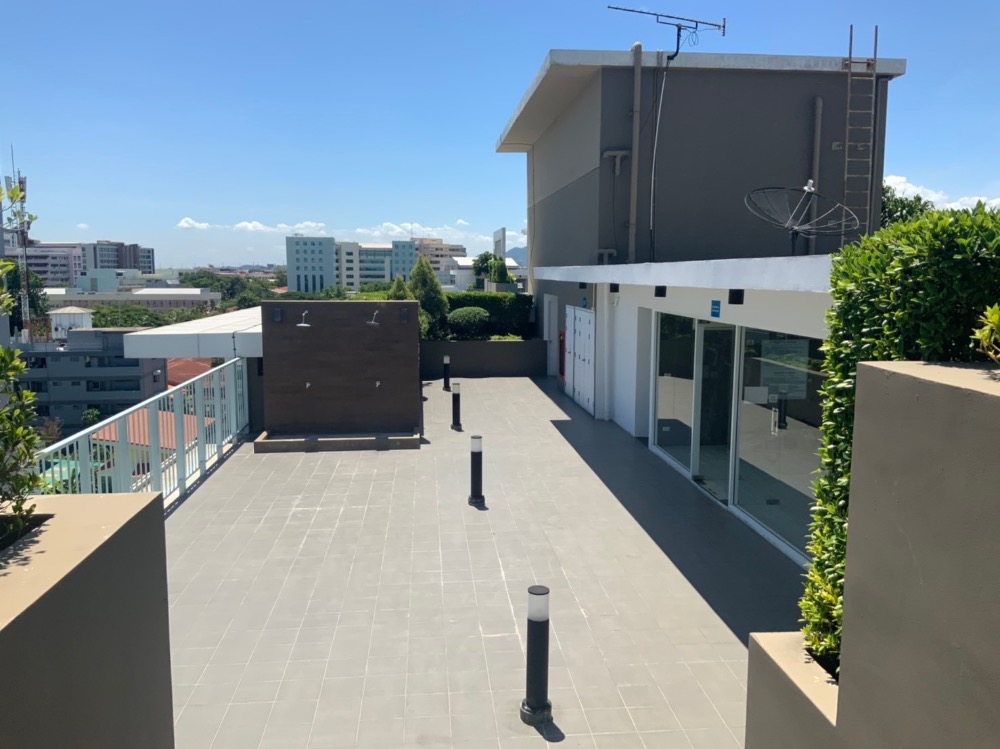 ขายคอนโดพัทยา บางแสน ชลบุรี สัตหีบ : (Owner Post) ขายคอนโด The Blue X Bangsaen พร้อมสัญญาเช่า (ค่าเช่า 10,000 บาท/เดือน) ตรงข้ามสาธิตม.บูรพา เดินลงหาดวอนได้ ค่าใช้จ่ายในการโอนกรรมสิทธิ์คนละครึ่ง