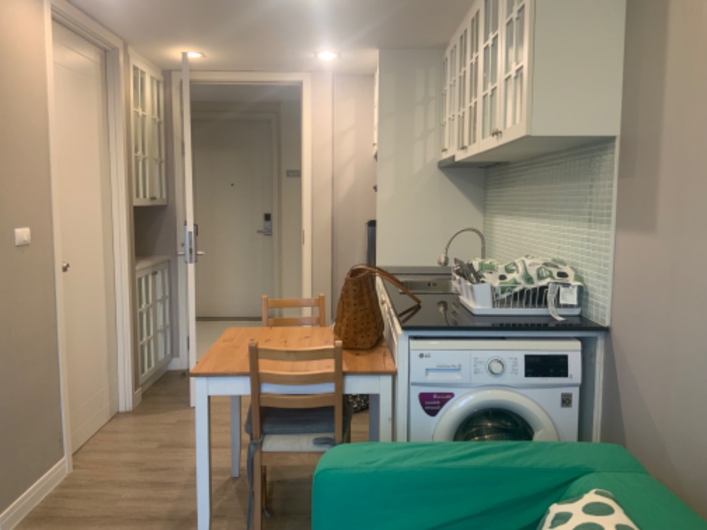 ขายคอนโดพัทยา บางแสน ชลบุรี สัตหีบ : (Owner Post) ขายคอนโด The Blue X Bangsaen พร้อมสัญญาเช่า (ค่าเช่า 10,000 บาท/เดือน) ตรงข้ามสาธิตม.บูรพา เดินลงหาดวอนได้ ค่าใช้จ่ายในการโอนกรรมสิทธิ์คนละครึ่ง