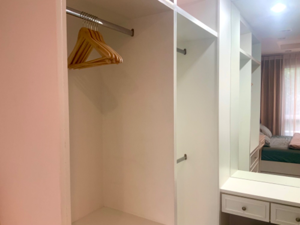 ขายคอนโดพัทยา บางแสน ชลบุรี สัตหีบ : (Owner Post) ขายคอนโด The Blue X Bangsaen พร้อมสัญญาเช่า (ค่าเช่า 10,000 บาท/เดือน) ตรงข้ามสาธิตม.บูรพา เดินลงหาดวอนได้ ค่าใช้จ่ายในการโอนกรรมสิทธิ์คนละครึ่ง