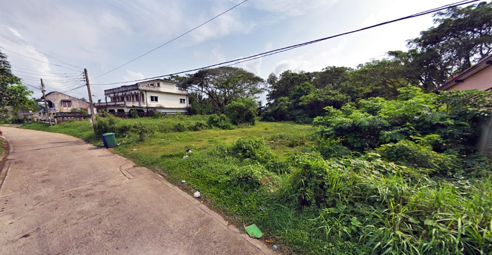 For SaleLandChumphon : Vacant land in the center of Chumphon city, very cheap, 8 million per rai.