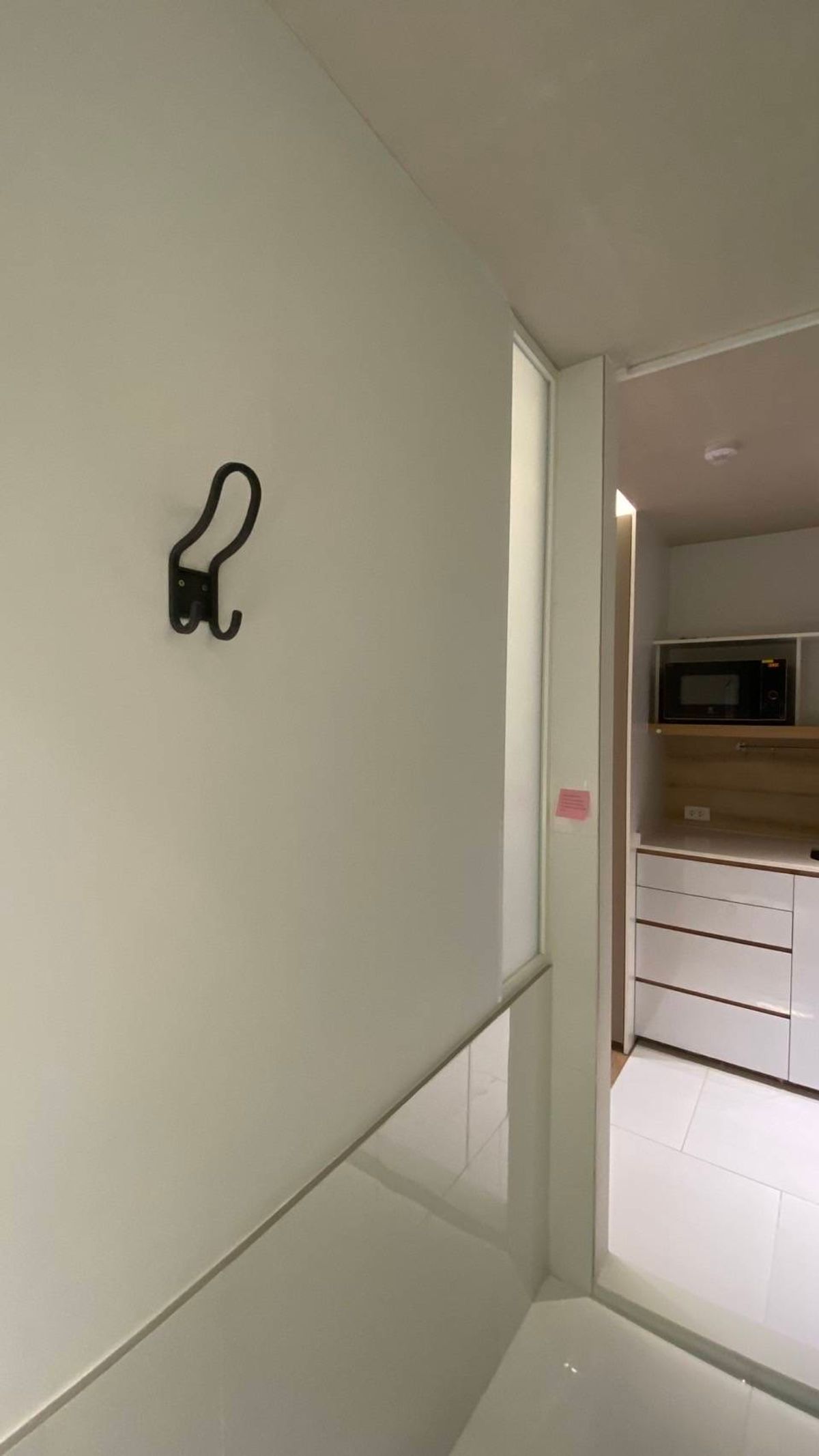 ให้เช่าคอนโดสยาม จุฬา สามย่าน : ห้องพร้อมอยู่ เตียงคู่ เดินไปเรียนจุฬาสบายๆ Triple Y Residence ติดห้างสามย่านมิตรทาวน์ MRTสามย่าน เครื่องใช้ไฟฟ้าครบ