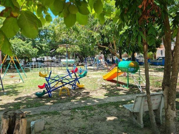 ขายทาวน์โฮมปทุมธานี รังสิต ธรรมศาสตร์ : ขายด่วย โปรโมชั่นพิเศษลดราคา ต้อนรับสงกรานต์ ทาวน์เฮ้าส์ 2 ชั้น บ้านฟ้ารังสิต คลอง4 ถนนรังสิต-นครนายก คลอง 4 บึงยี่โถ ธัญบุรี ปทุมธานี  หน้าหมู่บ้านมีวินรถตู้ ป้ายรถเมล์ สะดวก สบาย ทำเลทอง ฟิวเจอร์พาร์ครังสิต สนามบินดอนเมือง